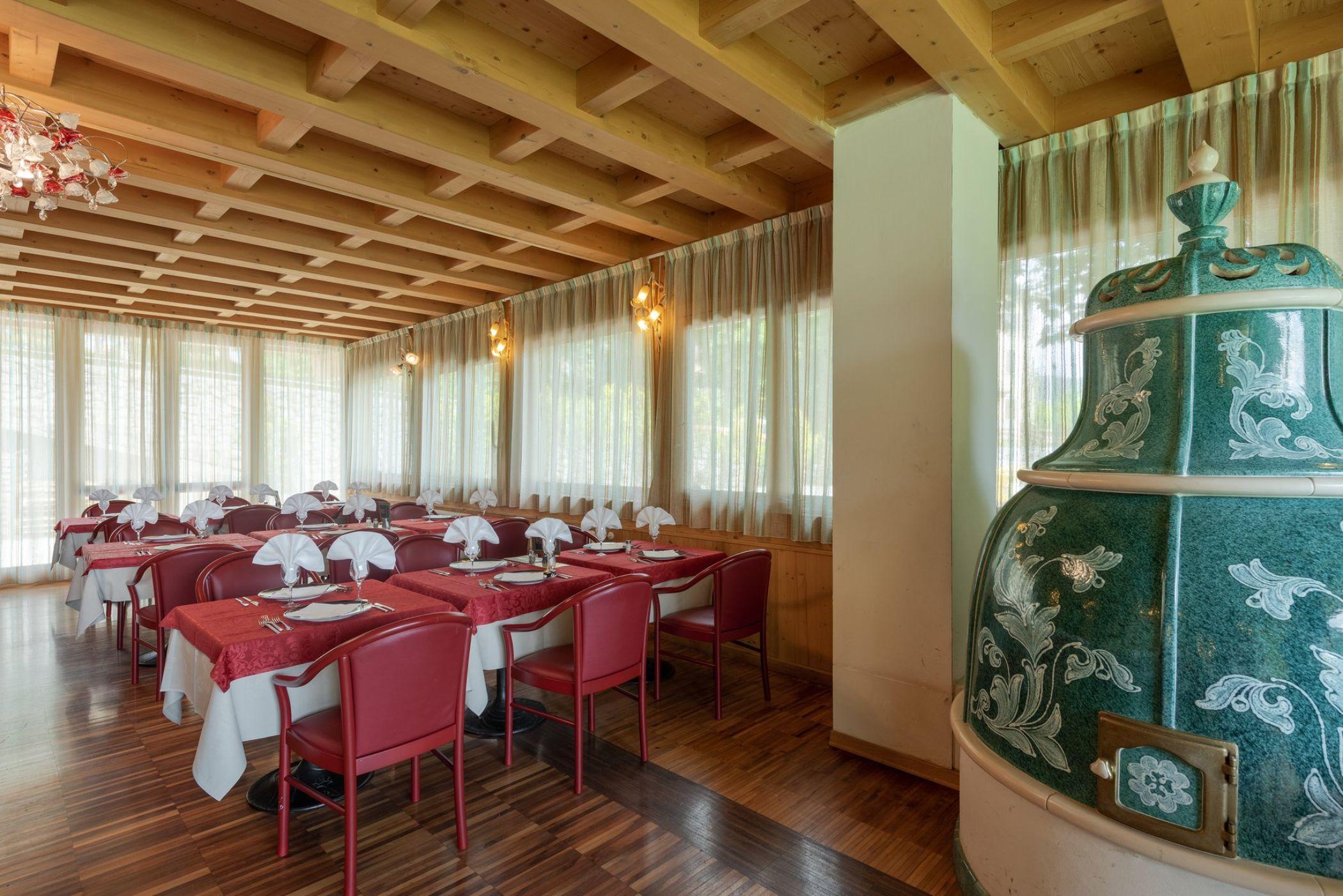 Grand Hotel Astoria Lavarone Esterno foto