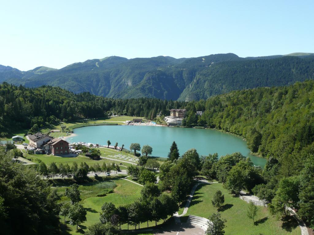 Grand Hotel Astoria Lavarone Esterno foto
